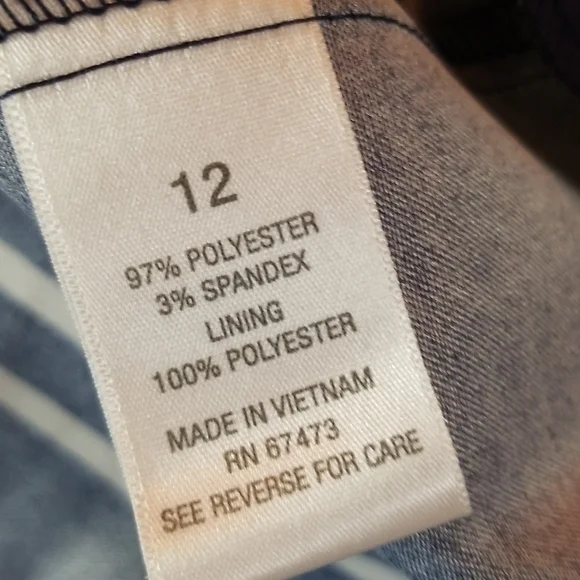 Db established 1962 | Navy Yellow Floral Fit and Flare Dress - Picture 8 of 10